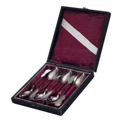 Набор чайных ложек серебро 800 пр. 166 гр. J. C. Кlinkosch Австро-Венгрия нач. ХХ в. Вена, Австрия 1888-1922 гг