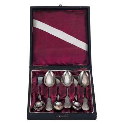 Набор чайных ложек серебро 800 пр. 166 гр. J. C. Кlinkosch Австро-Венгрия нач. ХХ в. Вена, Австрия 1888-1922 гг