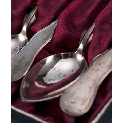 Набор чайных ложек серебро 800 пр. 166 гр. J. C. Кlinkosch Австро-Венгрия нач. ХХ в. Вена, Австрия 1888-1922 гг