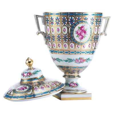 Ваза с крышкой ,Потсшаппель, Германия Потсшаппель, Германия после 1901 г