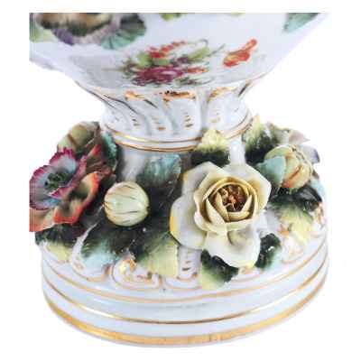 Ваза с растительным декором фабрика Wienner — Neustadt, Вена, Австрия Начало XX века