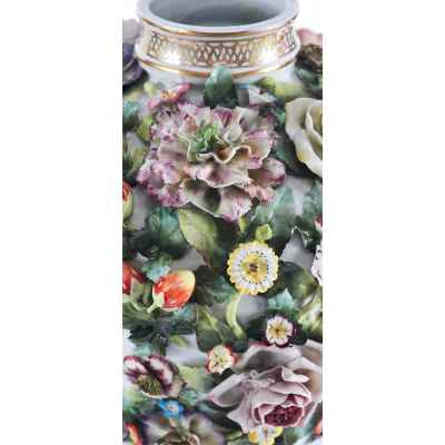 Ваза с растительным декором фабрика Wienner — Neustadt, Вена, Австрия Начало XX века