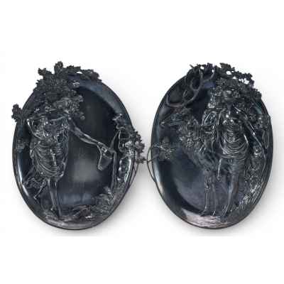 Парные декоративные панно «Диана-охотница» и «Источник». Европа Начало XX века