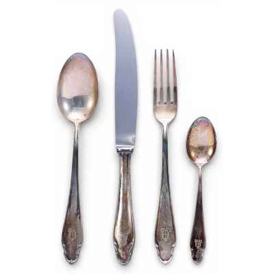 Набор столовых приборов «Эгоист» без футляра Вена (Австрия) после 1922 г