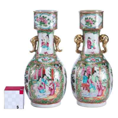Парные вазы «Сцены из жизни дворцовых дам» Китай Середина XIX века