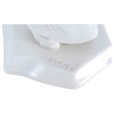 Статуэтка «Ребенок с мячом» Европа 1-я половина XX века