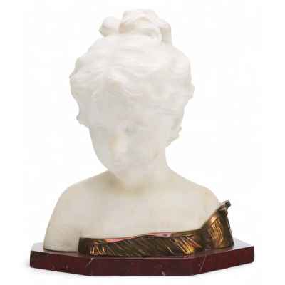 Бюст девочки в стиле Ар- Деко.  Первая четверть XX века