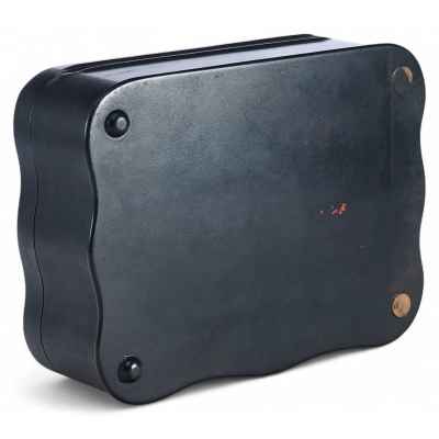 Шкатулка «Две летящие тройки» Россия. Фабрика О.Ф. Вишнякова 1870-гг