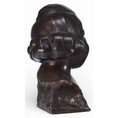 Скульптура «Голова девочки», Вена. Вена, Австрия начало ХХ века