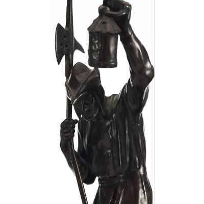 Скульптура «Стражник с фонарем»  первая половина ХХ века