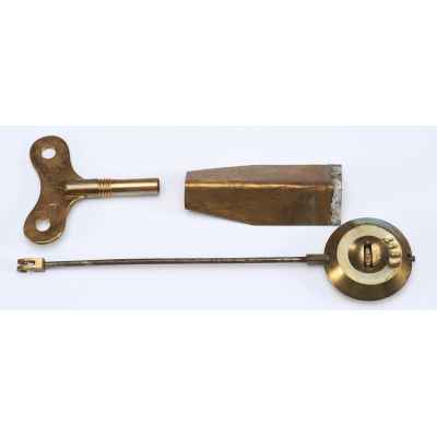 Часы каменные «Мария Магдалина с евангелием» Париж, Франция третья четверть ХІХ века