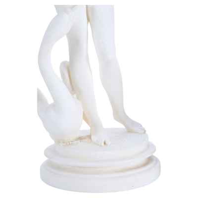 Скульптура «Леда и лебедь» Европа начало ХХІ века