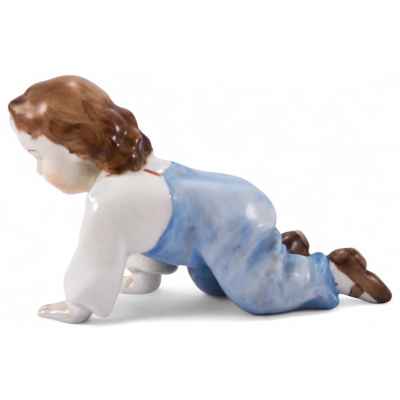 Скульптура Ползущий ребенок фарфор, Акуинкум (Aquincum) Венгрия сер. ХХ в. Н-9,8 см. Акуинкум, Венгрия последняя четверть XX века