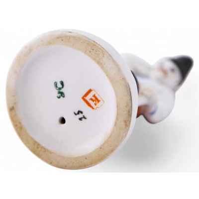 Статуэтка «Украинец» Киев, Украина, Киевский экспериментальный керамикохудожественный завод 1960 - 70-гг