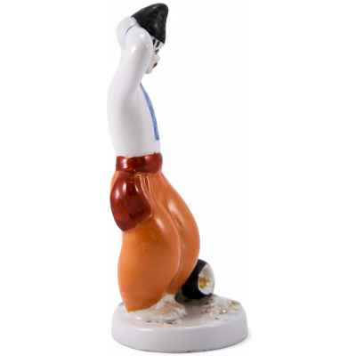 Статуэтка «Украинец» Киев, Украина, Киевский экспериментальный керамикохудожественный завод 1960 - 70-гг