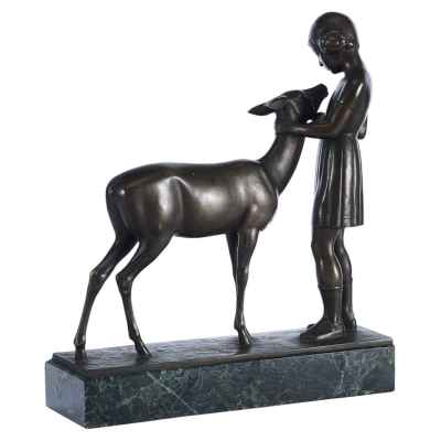 Скульптура «Девочка с косулей» Европа 1930- гг