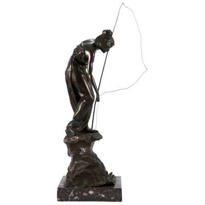 Скульптура «Рыбачка» Европа 1900-1910- гг