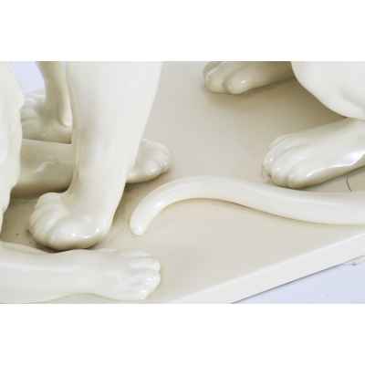 Скульптура «Львица с львенком» Веуег & Воск, Фолькштедт, Германия После 1931 г