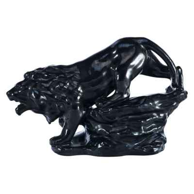 Скульптура Спускающийся лев керамика, Европа 1920-30-е гг. Н-23 см. Европа 1920-1930-гг