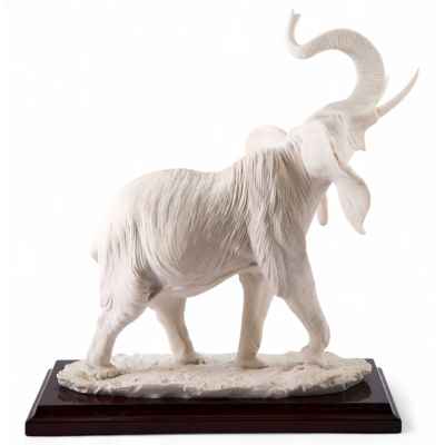 Скульптура «Слон» Италия конец XX - начало XXI вв
