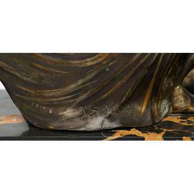 Скульптурная композиция «Девушка и Амур» Франция 1920- гг