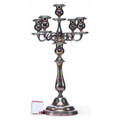 Канделябр 1896—1916 гг. Московское отделение Берндорфского завода А. Круппа 1896—1916 гг