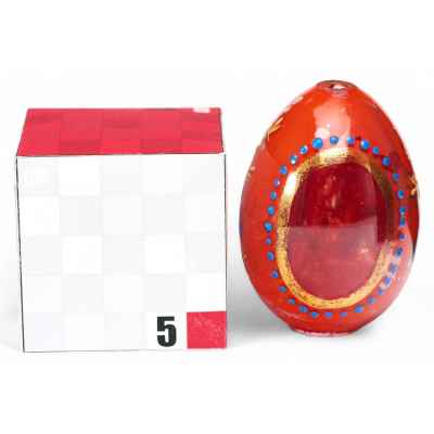 Яйцо пасхальное, в центре золотистые буквы “ХВ” Россия конец XIX - начало XX вв