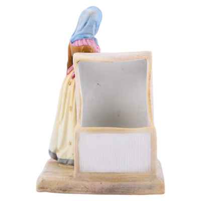 Скульптура-спичечница «Молочница» Австрия Последняя четверть XIX века