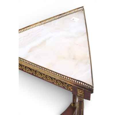 Cтолик  конец XIX века