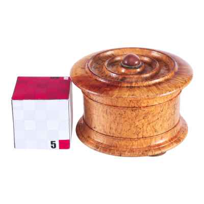 Шкатулка из карельской березы, Россииская Империя, 1910-е гг. Россия Начало XX века