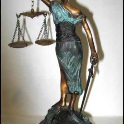 Статуэтка «Фемида» (01611)  