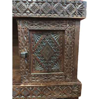 Настенный шкафчик с колонкой Абрамцево Загорский комбинат Сергиевская кустарно-промышленная артель 1930-е гг. Россия 1930- гг