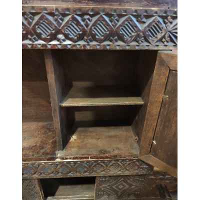 Настенный шкафчик с колонкой Абрамцево Загорский комбинат Сергиевская кустарно-промышленная артель 1930-е гг. Россия 1930- гг