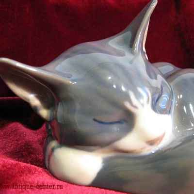 Статуэтка «Спящий котёнок» (01792)  