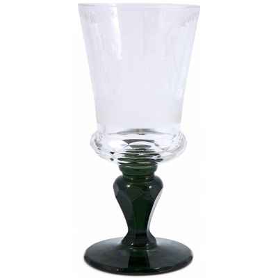 Бокал для вина Рёмер гравированный сценами гуляний Европа сер. ХХ в. Чехия вторая половина ХХ века