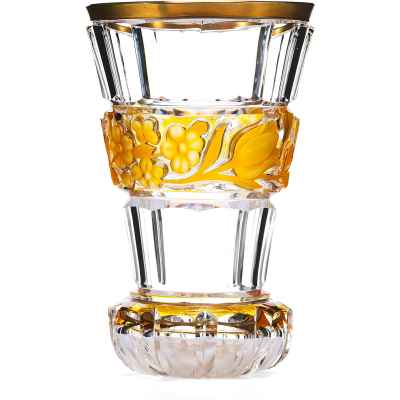 Стакан «Ранфбехер» с жёлтыми цветами Богемия XX век