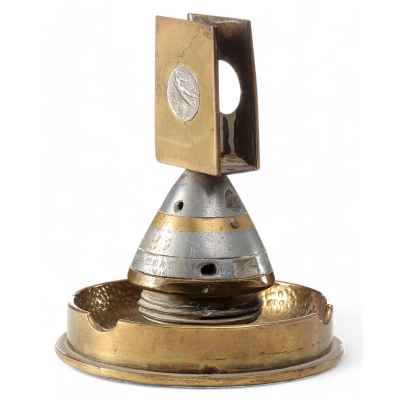 Пепельница и спичечница из австрийского снаряда с серебряной монетой 20 Сентимо 1921 г. Италия около 1921 г