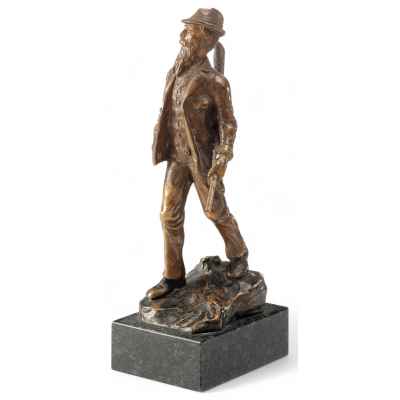 Бронзовая скульптура «Охотник» Европа конец XIX-начало XX вв