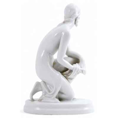 Скульптура Обнаженная фарфор, Жолнаи (Zsolnay) Печ Венгрия сер. ХХ в. Н-22,5 см. Печ, Венгрия 1924-1970 гг