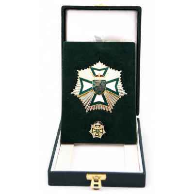 Большая звезда знака почета Штирии с фрачной миниатюрой металл, эмаль Австрия 1990-2000-е гг. Австрия конец XX— началоXXI вв