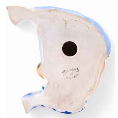 Панно Голова мальчика в синей лыжной шапке фаянс, Thomasch Австрия 1950-60е гг. Н-11 см. Ausführung Keramikwerkstätte Thomasch-Sierndorf 1950-1960 гг
