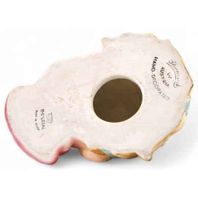 Панно Голова мальчика в голубом козырьке фаянс, Thomasch Австрия 1950-60е гг. Н-10,5 см. Ausführung Keramikwerkstätte Thomasch-Sierndorf 1950-1960 гг