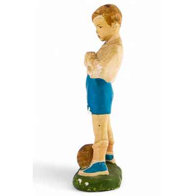 Скульптура «Юный футболист» г.Кунгур, Пермской обл. СССР 70 гг.- XX века