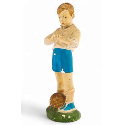 Скульптура «Юный футболист» г.Кунгур, Пермской обл. СССР 70 гг.- XX века