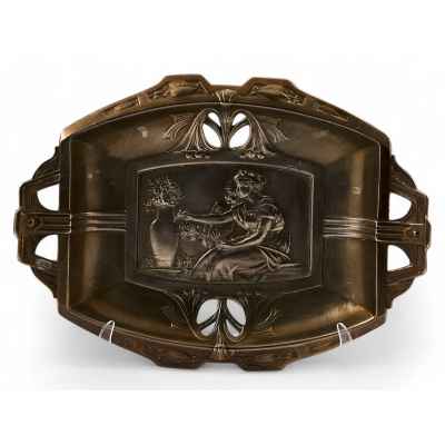 Сухарница из металла в стиле модерн Европа Начало XX века