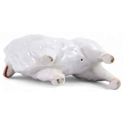 Статуэтка Лайка фарфор, Аугартен (Augarten) Австрия 1920-е гг. Н-10 см. Вена, Австрия. после 1922 г