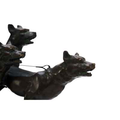 Скульптурная композиция «Гончие» Европа начало XXI века