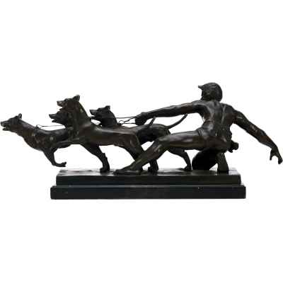 Скульптурная композиция «Гончие» Европа начало XXI века