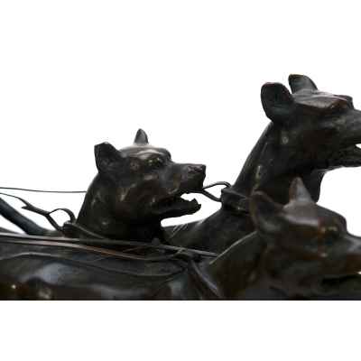 Скульптурная композиция «Гончие» Европа начало XXI века