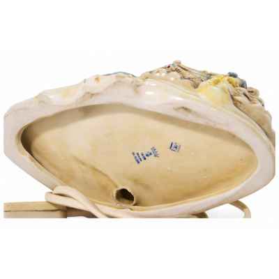 Настольная лампа «Галантная пара» Тюрингия (?) первая половина XX века